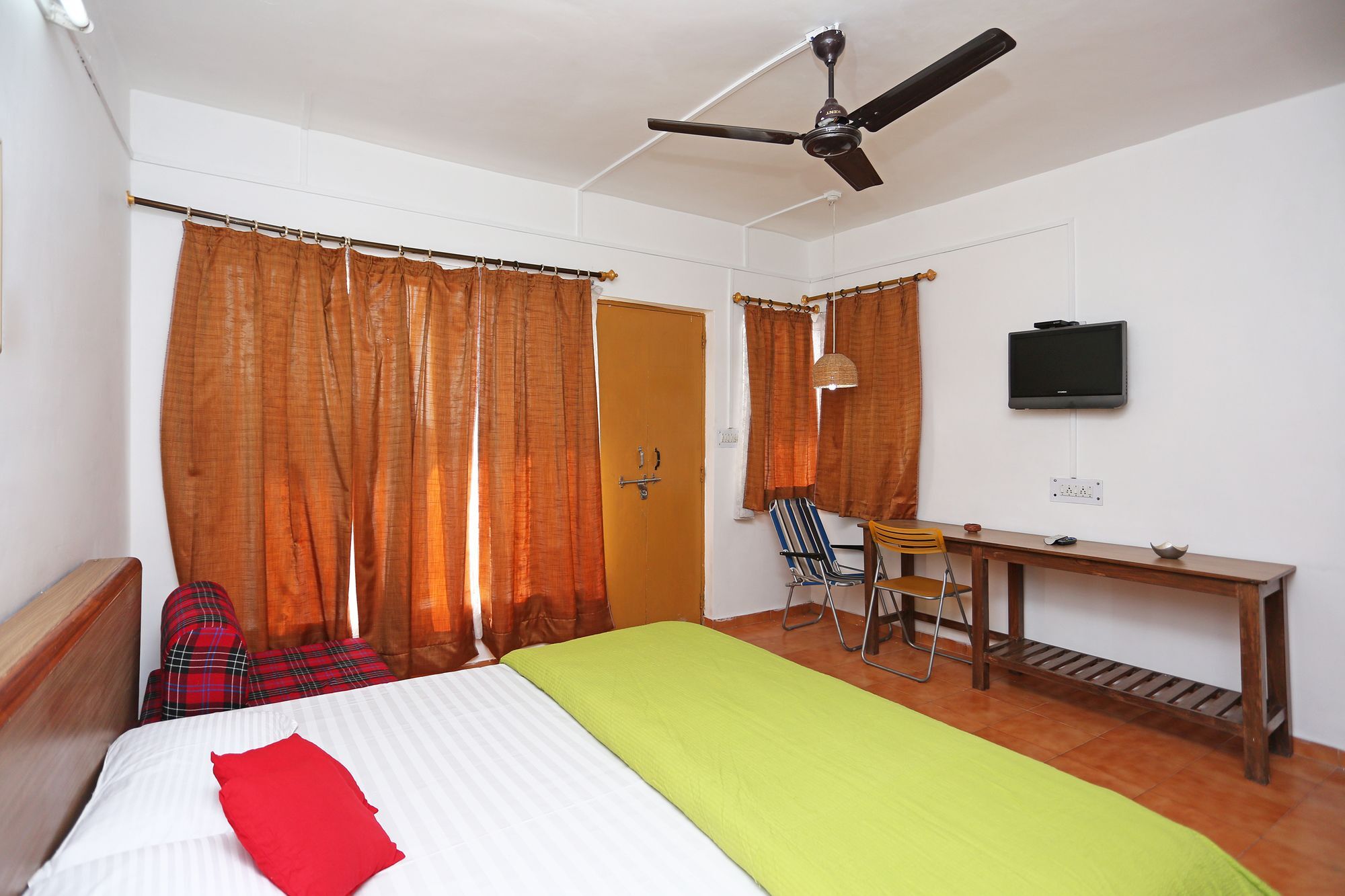 Oyo Home 10312 Spacious Studio Bhowali Nainital Buitenkant foto